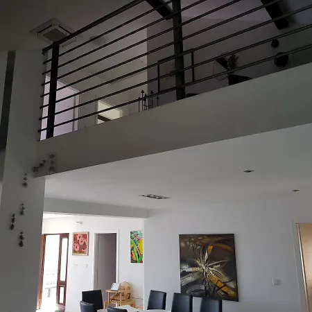 Joe Apartment Kastela