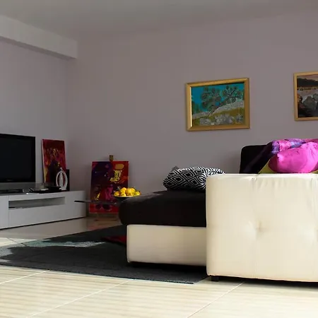 Διαμέρισμα Joe